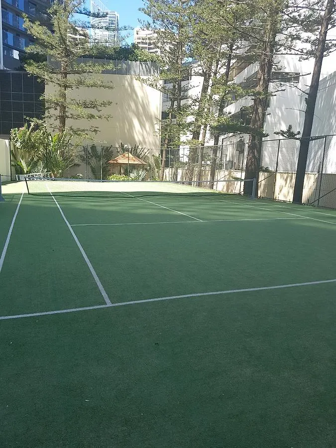 Aparthotel Zenith Ocean Front Apartments Gold Coast - Official Listing